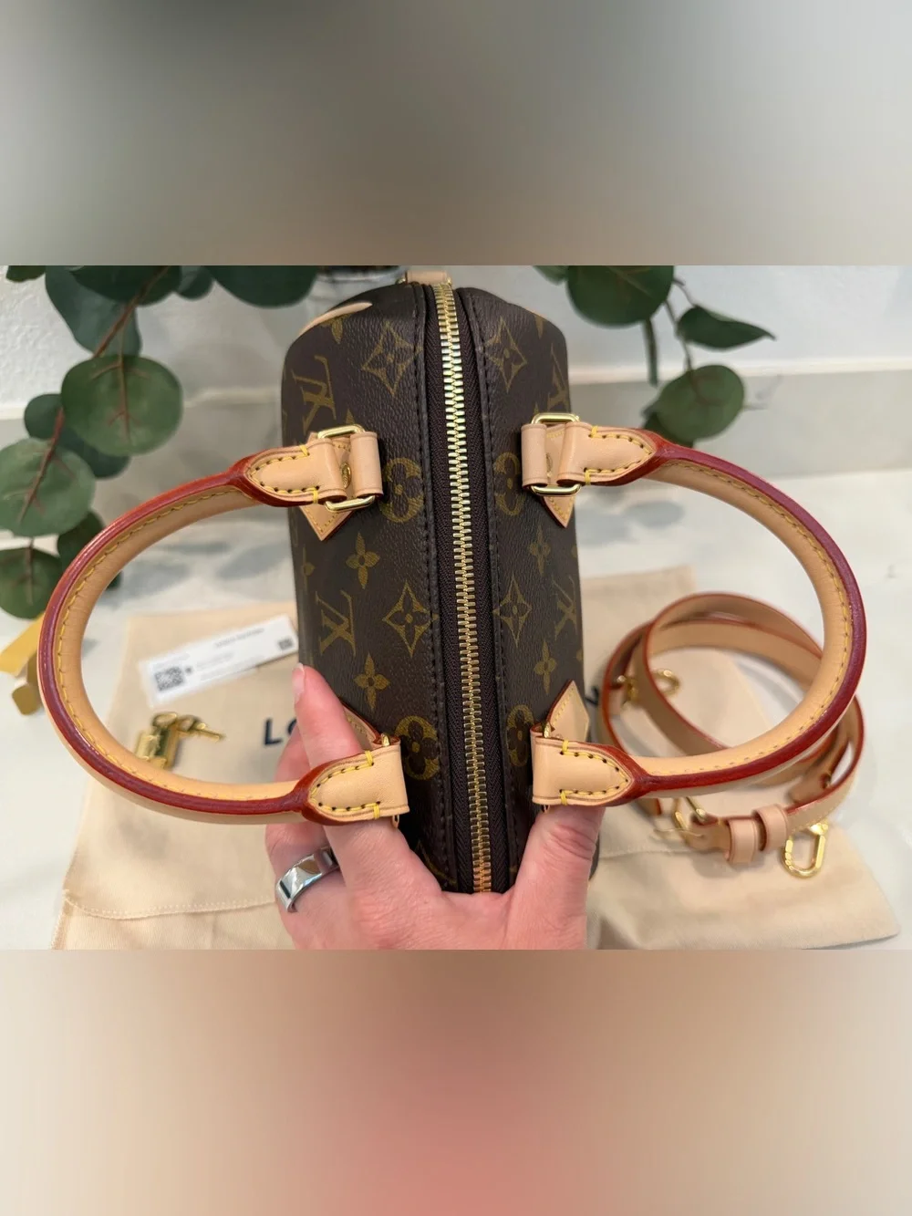 New! Louis Vuitton Speedy 20 Monogram Canvas with LV Adjustable Vachetta Strap